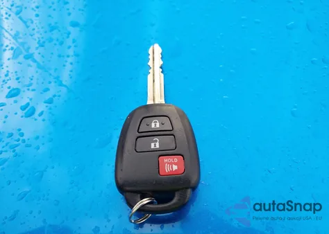 2017 Toyota Rav4 Le из США, поврежденный, VIN JTMBFREV1HJ142962